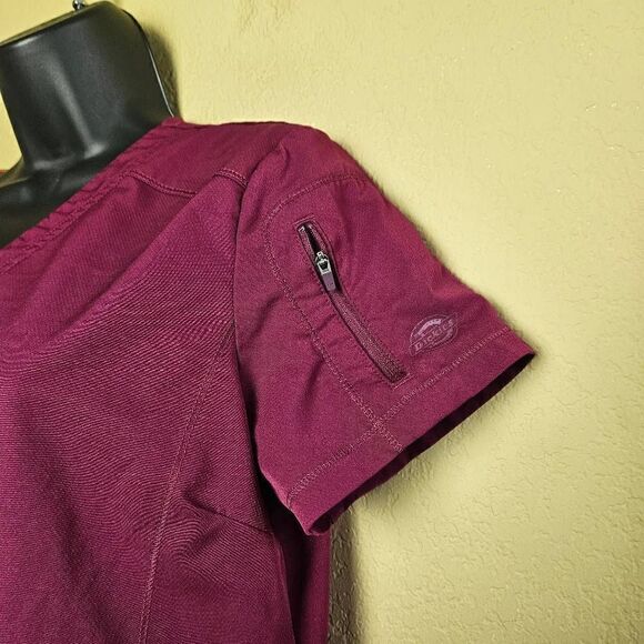 Dickies Berry Scrub Top - Picture 4 of 7